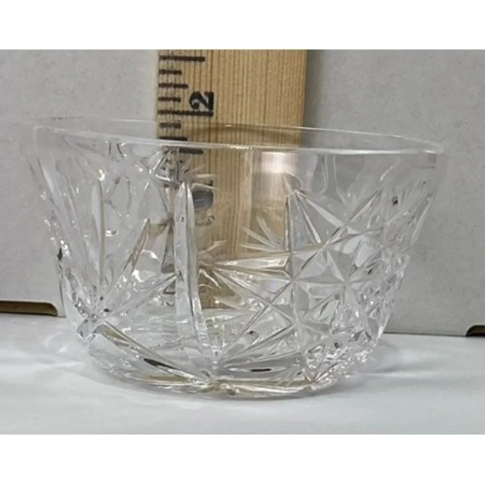Vintage Style Cut Glass Bowl Starburst Etched Clear Heavy‎ Decorative Dish